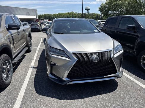 Used 2018 Lexus RX 450h F Sport w/ Accessory Package AWD/4WD image 4