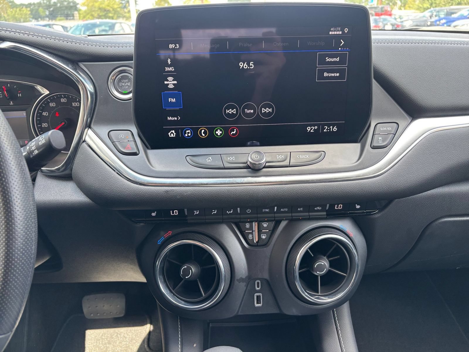 Used 2026 Chevrolet Blazer LT FWD image 16