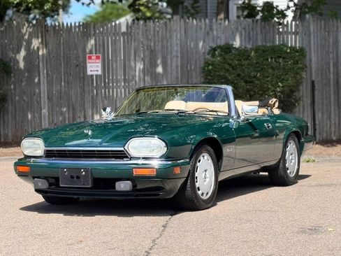 Used 1996 Jaguar XJS 4.0 Convertible RWD image 2