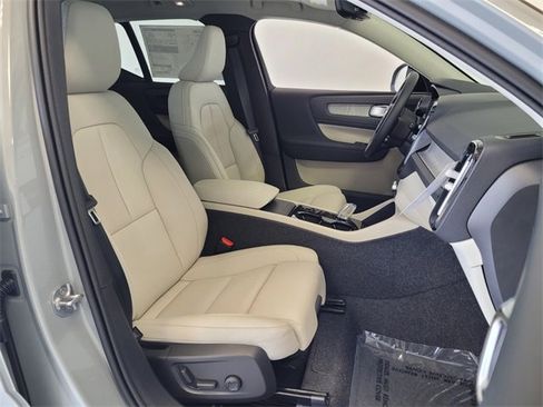 New 2026 Volvo XC40 B5 Plus w/ Protection Package Premier image 12