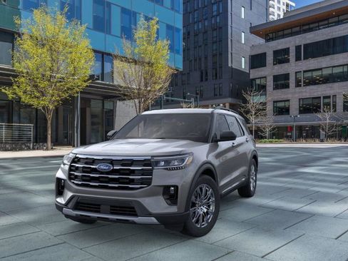 New 2025 Ford Explorer Active AWD/4WD image 2