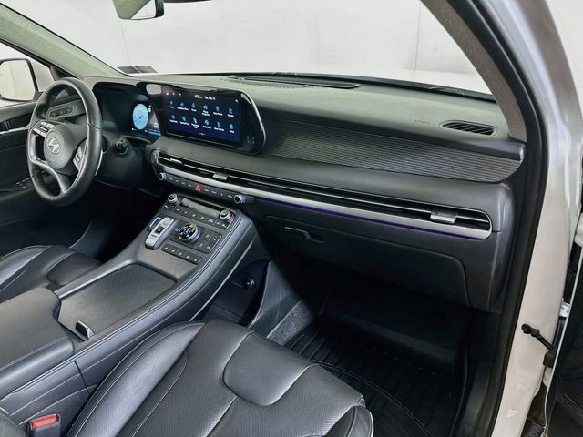 Used 2024 Hyundai Palisade Limited AWD/4WD image 11