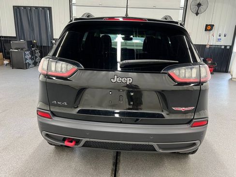 Used 2020 Jeep Cherokee Trailhawk w/ Comfort/Convenience Group AWD/4WD image 5