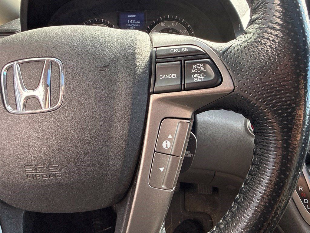 Used 2016 Honda Odyssey Touring image 17