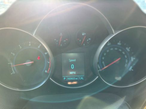 Used 2012 Chevrolet Cruze LT image 22