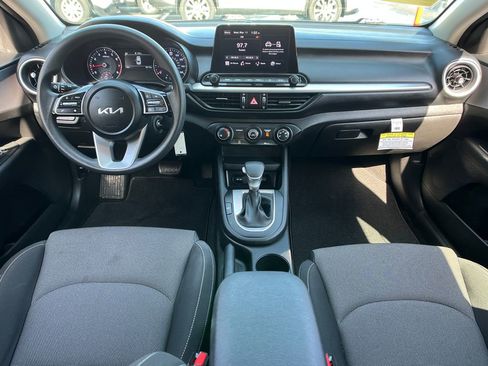 Used 2023 Kia Forte LXS FWD image 13