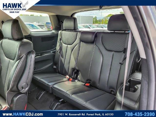 Used 2025 Hyundai Palisade SEL AWD/4WD image 11
