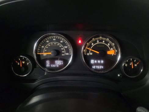 Used 2014 Jeep Patriot Limited image 23