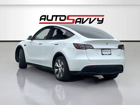 Used 2023 Tesla Model Y Long Range AWD/4WD image 5