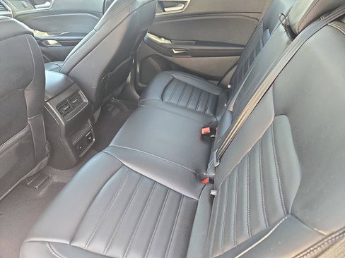 Certified 2024 Ford Edge SEL w/ Convenience Package image 13
