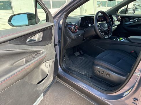 Used 2024 Chevrolet Blazer EV RS image 10