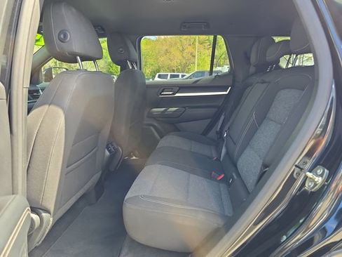 Used 2025 GMC Terrain Elevation image 13