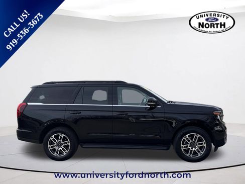 Used 2025 Ford Expedition Active image 8