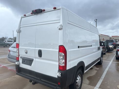 Used 2023 RAM ProMaster 2500 w/ Interior LED Lighting Group image 4