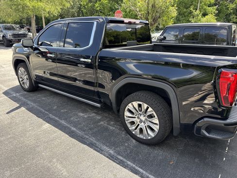 Used 2020 GMC Sierra 1500 Denali w/ Denali Ultimate Package AWD/4WD image 4