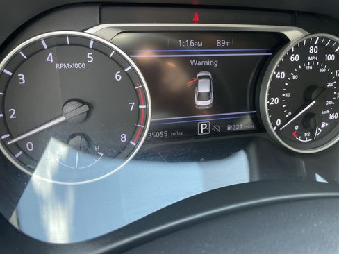 Used 2024 Nissan Sentra SV w/ All-Weather Package FWD image 29