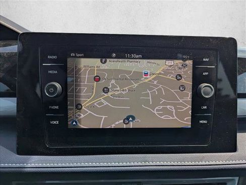 New 2026 Volkswagen Taos SEL AWD/4WD image 17