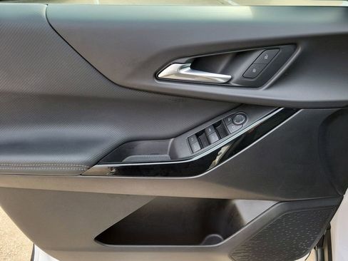 Certified 2025 Chevrolet Equinox LT image 22