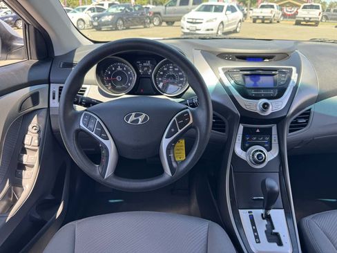 Used 2012 Hyundai Elantra GLS w/ Preferred Pkg 3 FWD image 21