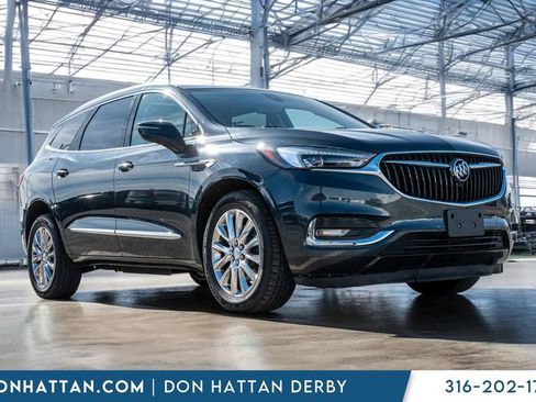 Used 2018 Buick Enclave Premium image 40