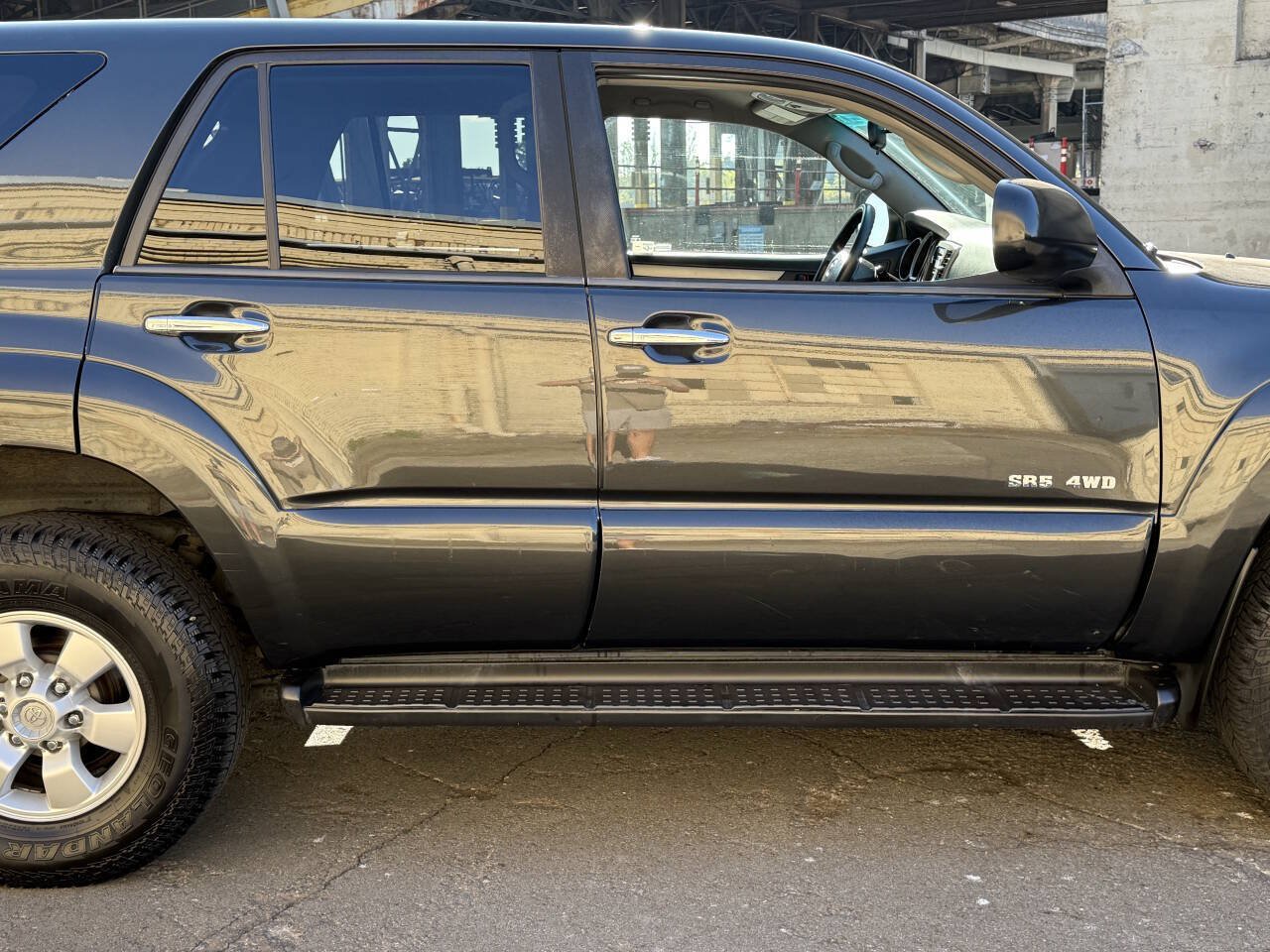 Used 2007 Toyota 4Runner SR5 AWD/4WD image 39