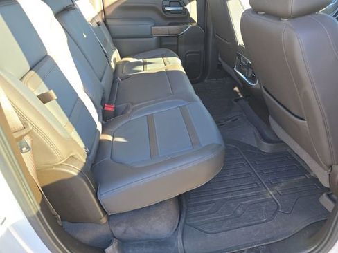 Used 2021 GMC Sierra 2500 Denali w/ Denali Ultimate Package image 28