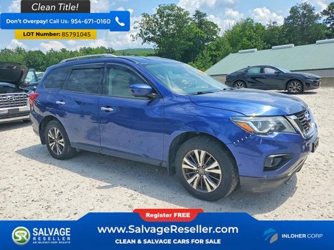 Used 2018 Nissan Pathfinder SL AWD/4WD image 5