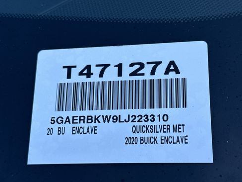 Used 2020 Buick Enclave Essence w/ Sound and Sites Package image 38