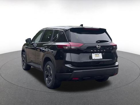 Used 2025 Nissan Rogue SV FWD image 11