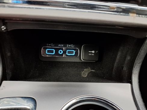 Used 2021 Jeep Grand Cherokee Limited image 14