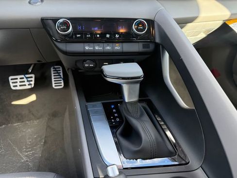 New 2026 Hyundai Elantra Sport image 17