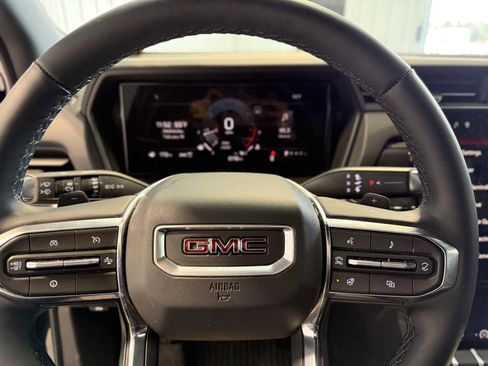 Used 2026 GMC Terrain Elevation w/ LPO, Floor Liner Package image 14