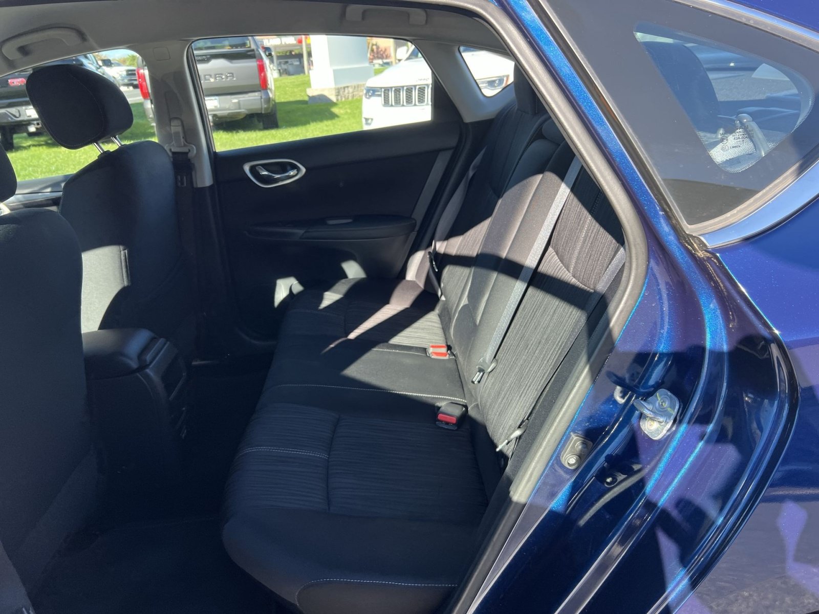 Used 2018 Nissan Sentra SV FWD image 22