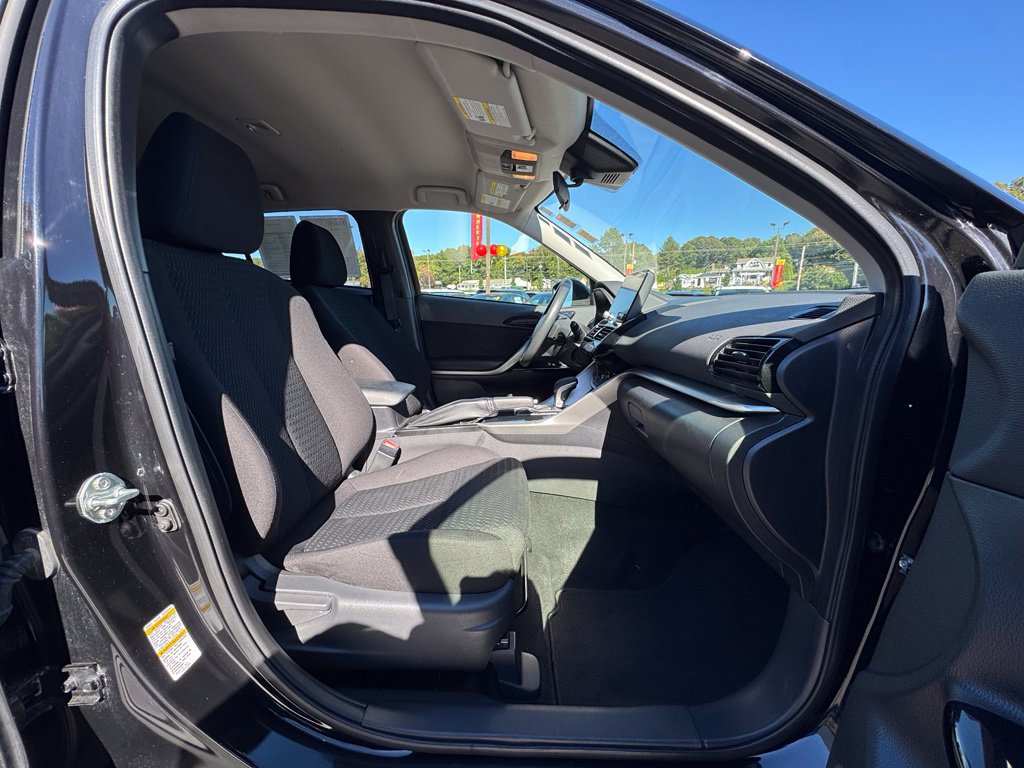 Used 2024 Mitsubishi Eclipse Cross LE AWD/4WD image 26