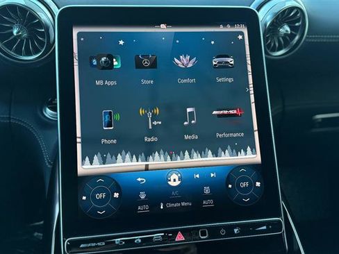 Used 2023 Mercedes-Benz SL 43 AMG image 39