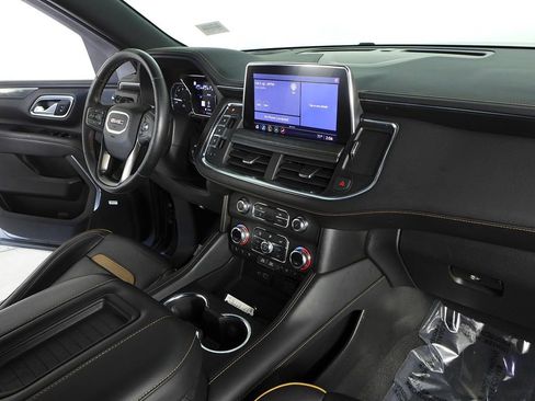 Used 2021 GMC Yukon AT4 w/ Rear Media and Nav Package image 14