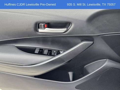 Used 2021 Toyota Corolla SE FWD image 30