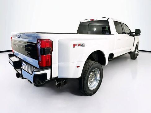 New 2026 Ford F450 Platinum w/ FX4 Off-Road Package image 25