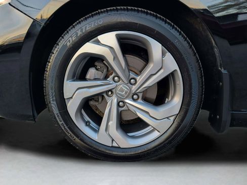 Used 2018 Honda Accord EX-L image 40
