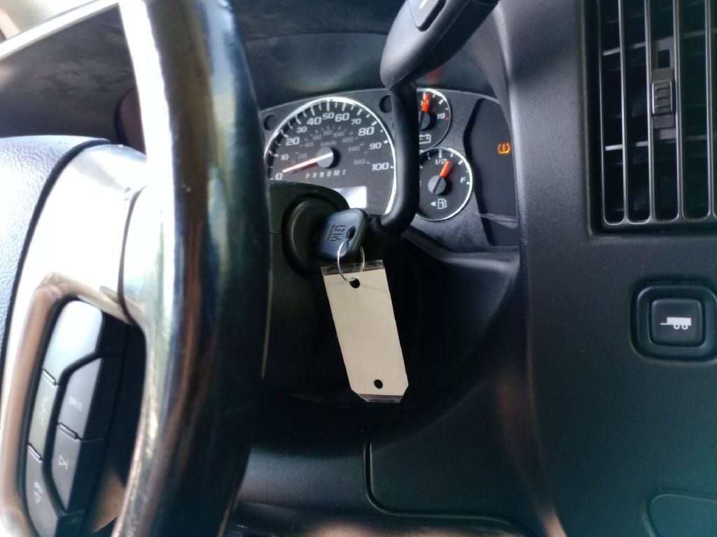 Used 2017 Chevrolet Express 2500 LS RWD image 17
