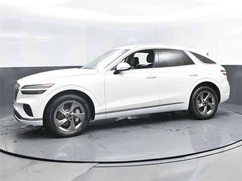 New 2026 Genesis GV70 2.5T image 3