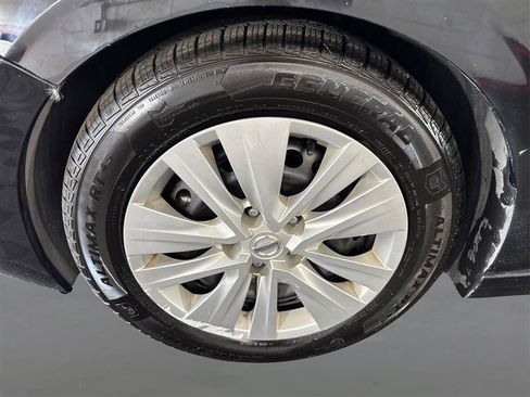 Used 2020 Nissan Sentra S FWD image 22