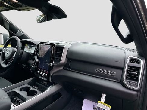 New 2026 RAM 1500 Big Horn AWD/4WD image 31