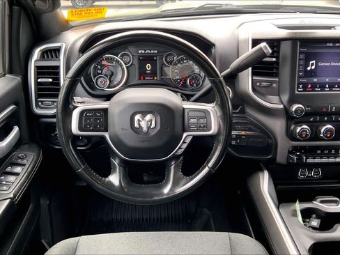 Used 2021 RAM 2500 Big Horn w/ Level 1 Equipment Group image 6