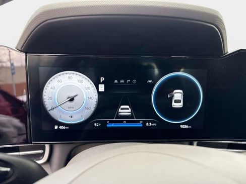 Certified 2025 Hyundai Elantra SEL image 28