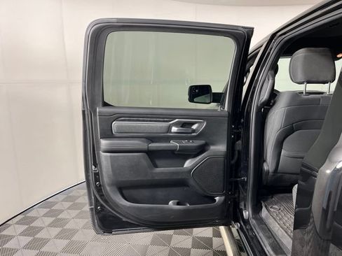 Used 2019 RAM 1500 Big Horn AWD/4WD image 36