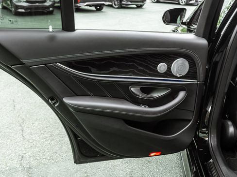 Used 2019 Mercedes-Benz E 63 AMG S image 38