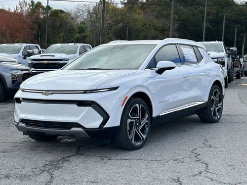 New 2026 Chevrolet Equinox EV LT image 7
