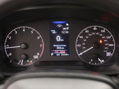 Certified 2025 Toyota Corolla LE FWD image 13