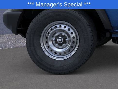 New 2025 Ford Bronco 4-Door AWD/4WD image 21